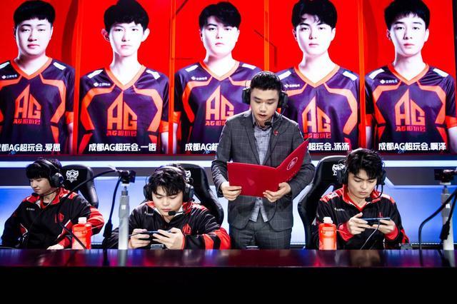 LPL 明天的首发阵容： TANGYUAN 对阵 Care 在 SOLO 比赛中， Xiaoxu 对阵 sheer 在上路