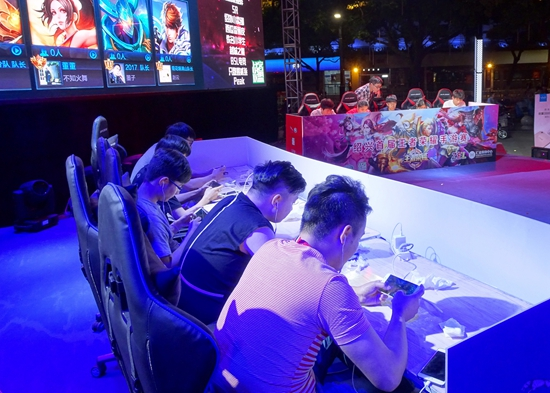 摘得杭州亚运最后一块电竞金牌，中国队拿下《DOTA2》冠军