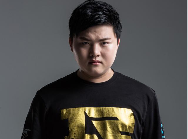 CSGO EPL S16：Spirit击败低迷NiP，Fnatic不敌小蜜蜂