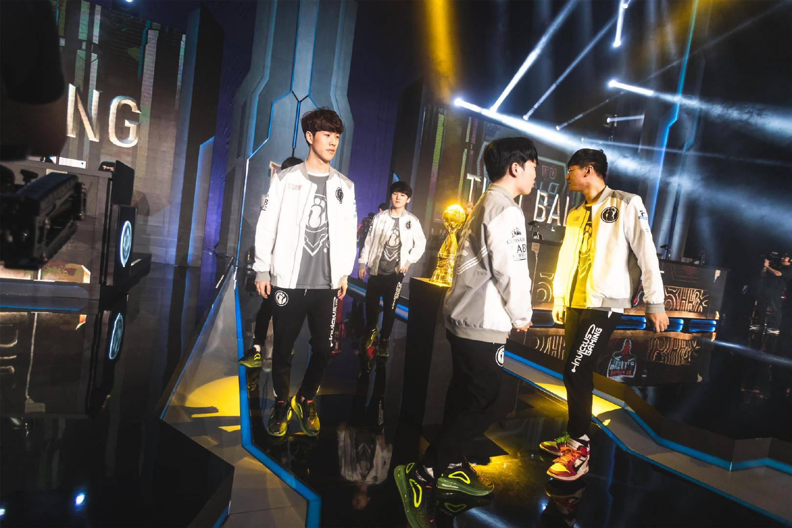 NIP赛后群访 shanji ：季后赛目标？能多赢几把是几把