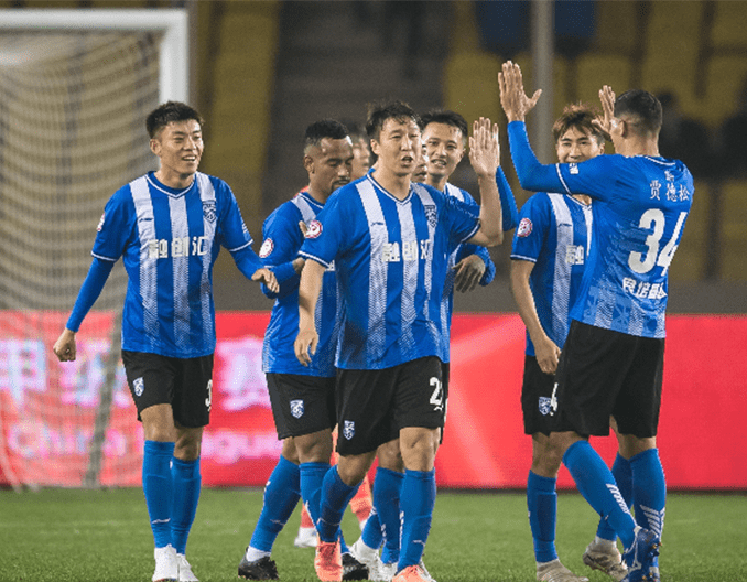 阿斯报：如果机会合适，利物浦、曼城和拜仁都愿意聘请阿隆索