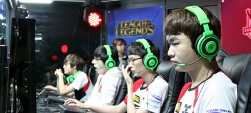 CSGO EPL S15：苦战不敌 G2 1-2负于EIQ出局