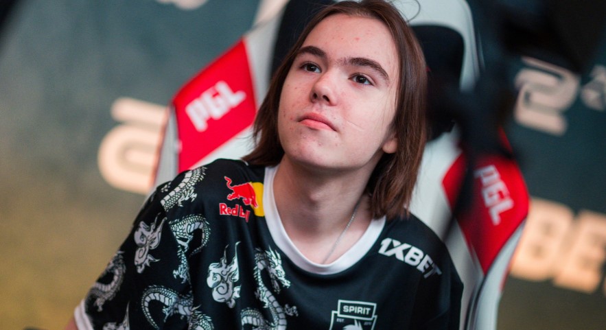 不敌LNG，Light将连续四年战至LPL全球总决赛资格赛最后一天