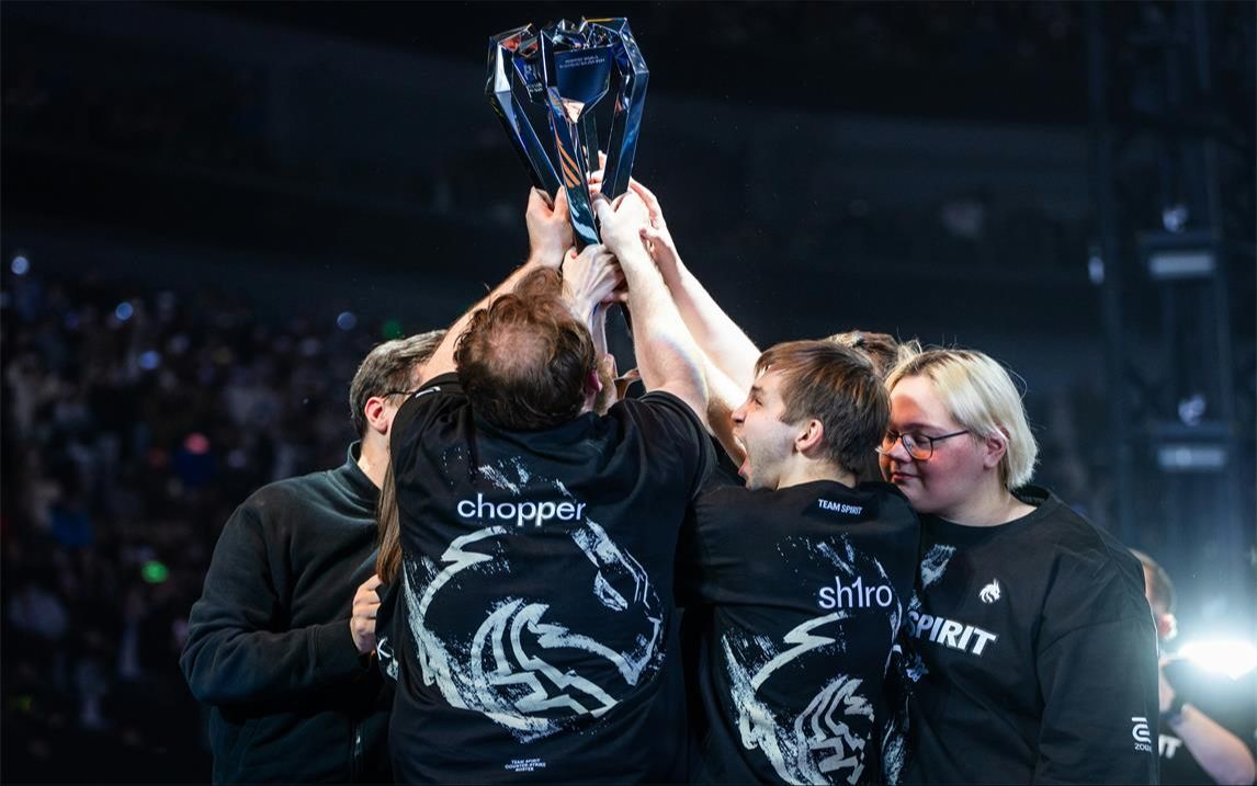 LEC媒体人Wooloo发推： 搞定了！Prince明年将在LCS进行比赛，因为他现在已经和FlyQuest达成签约。